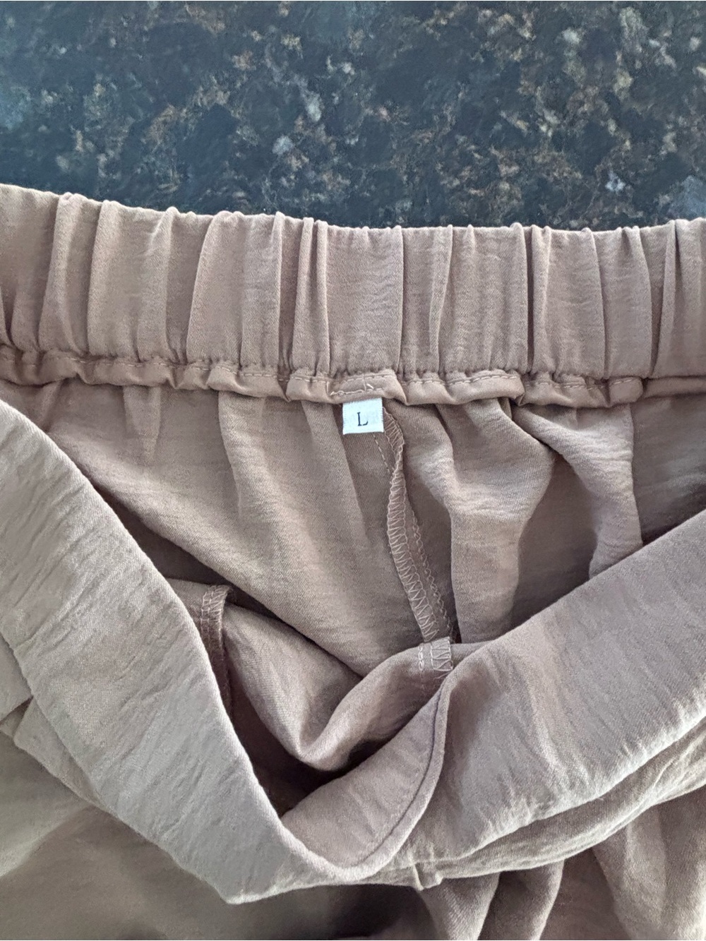 Beige 2 Piece Sleeveless Top & Shorts Set Size L Minimalist Resort - Picture 9 of 14